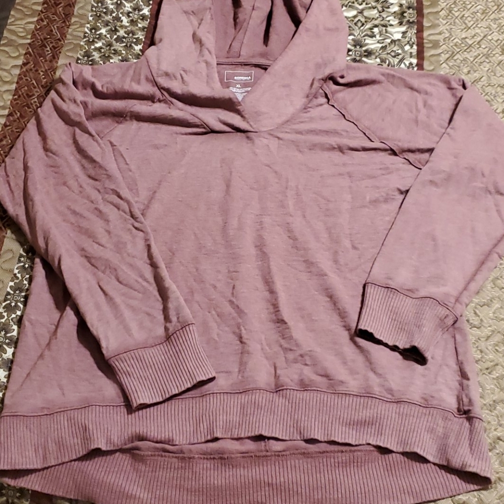 Sonoma shirt/thin hoodie